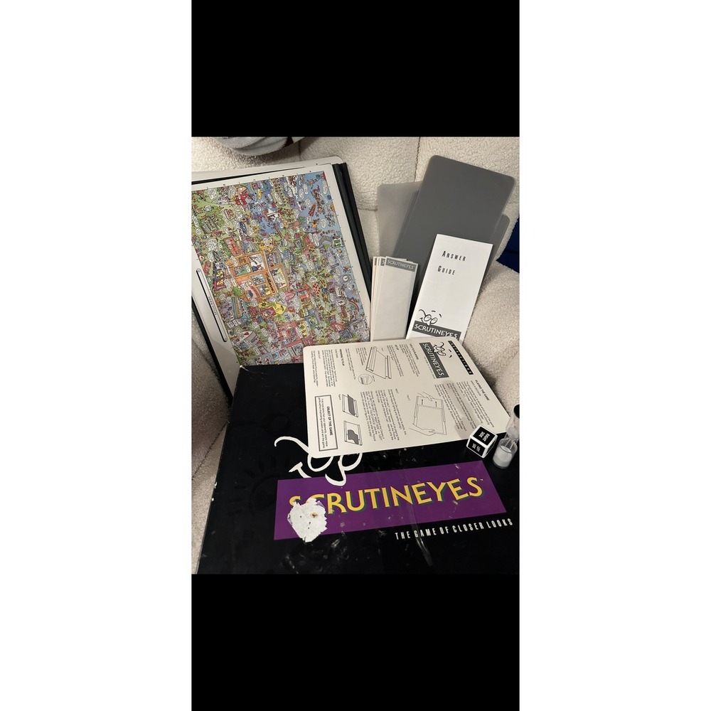Scrutineyes The Board Game of Closer Looks Vintage 1992